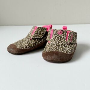 Merrell Cheetah Print Walking Shoes